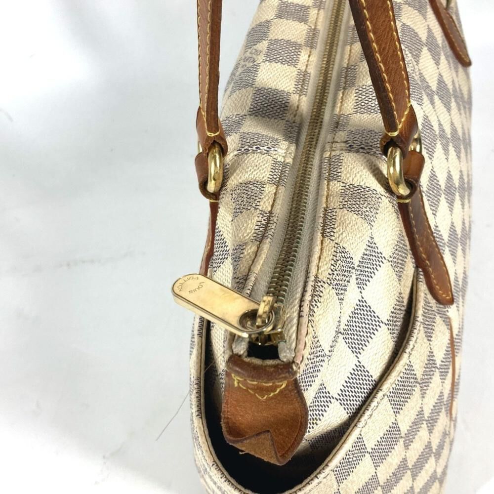 Louis Vuitton Totally