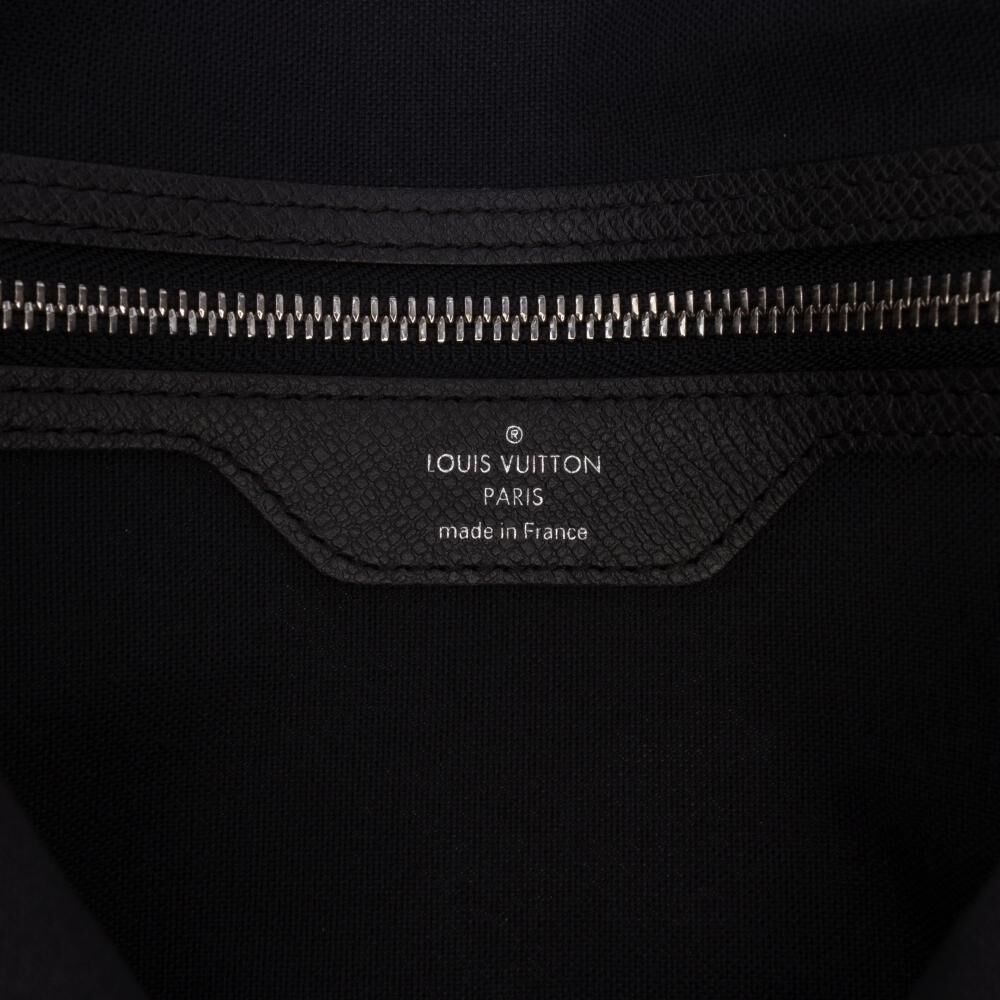 Louis Vuitton Crossbody Bag