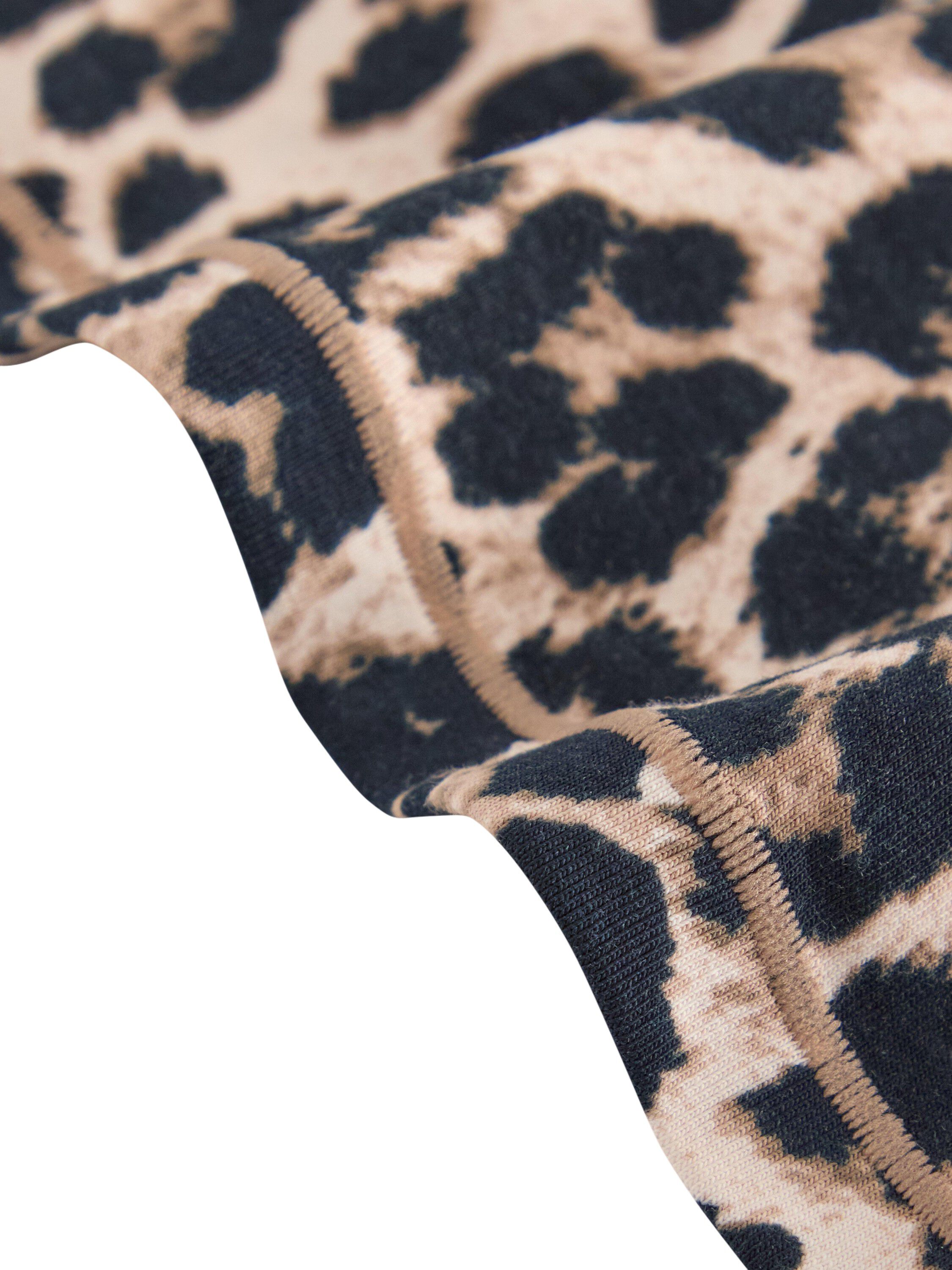 Mjuka, bekv&auml;ma trosor i bomullsbla