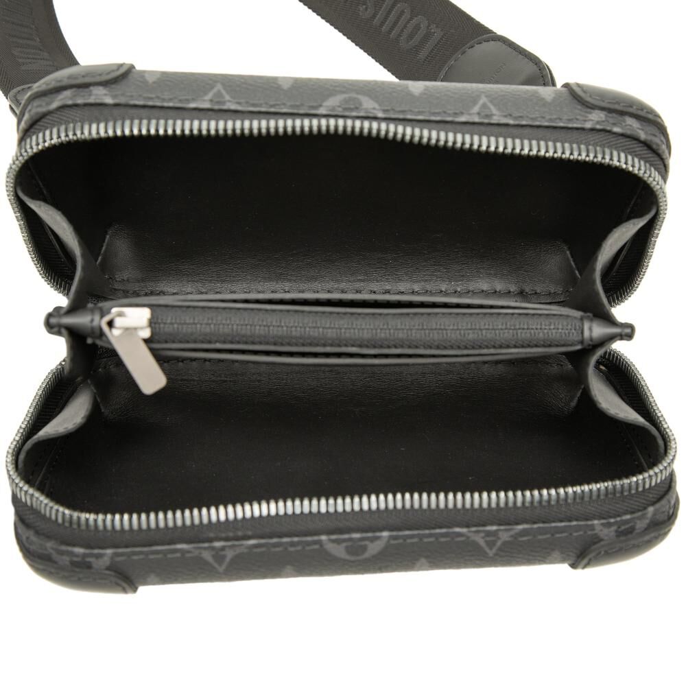 Louis Vuitton Clutch