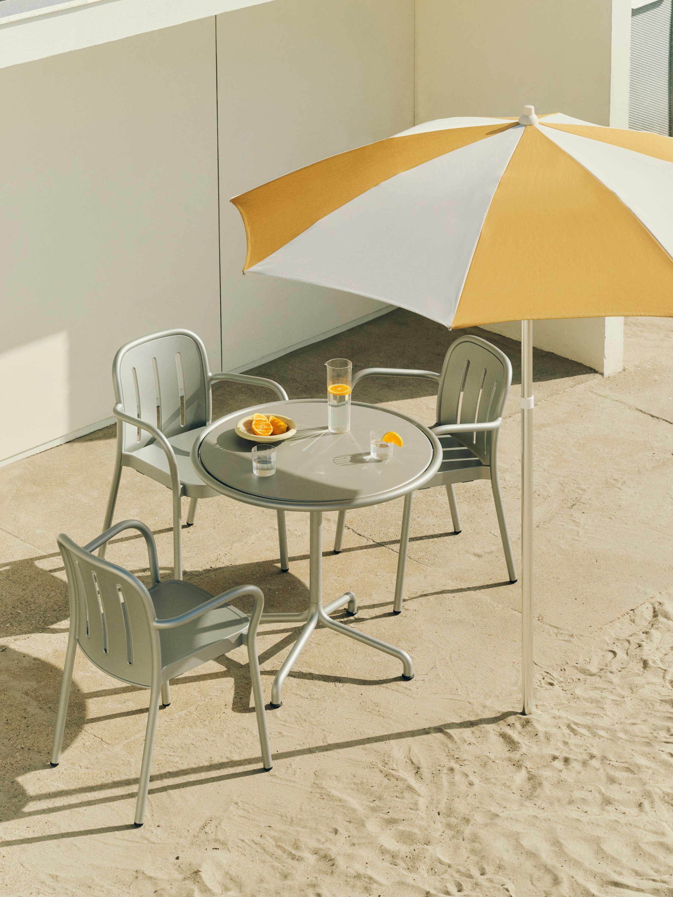 Terrazza Parasol-Octagon-Off-white and ochre