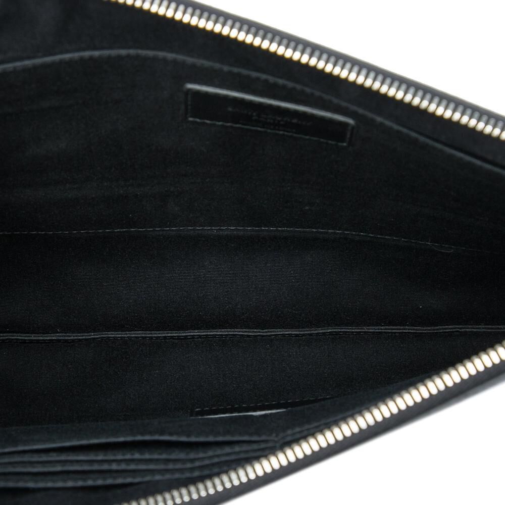 Yves Saint Laurent Clutch