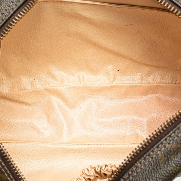 Louis Vuitton Trousse Toilette