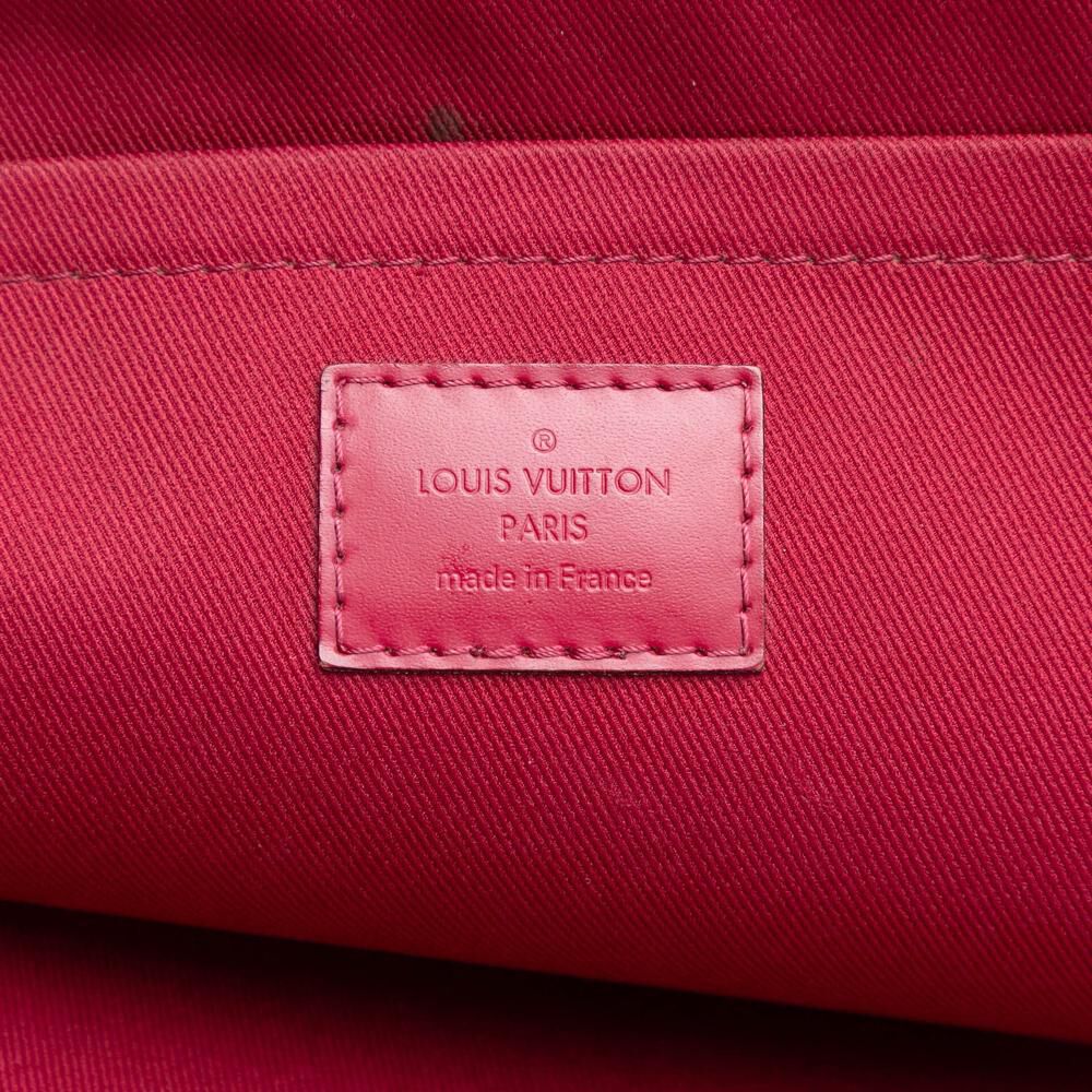 Louis Vuitton Clutch