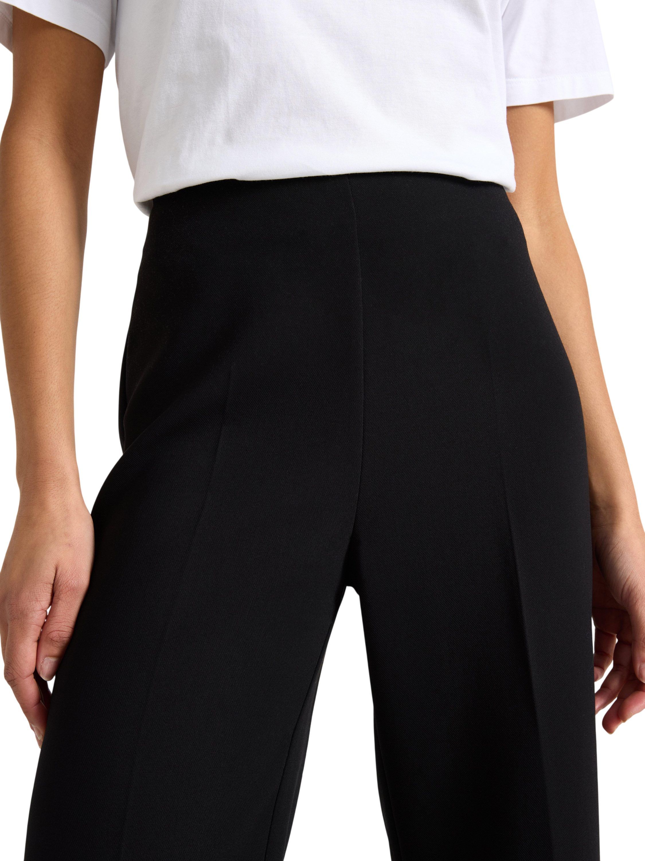 V&auml;vda, klassiska byxor med en h&ouml;g m