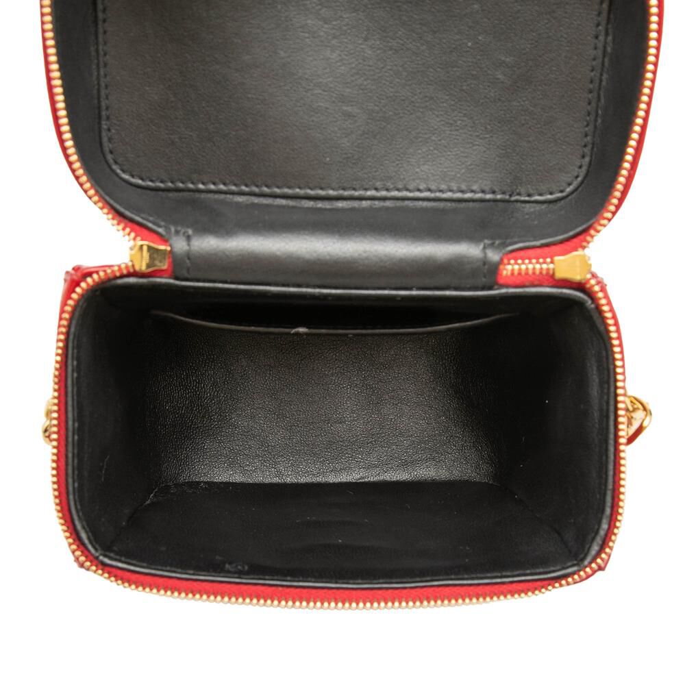 Yves Saint Laurent Shoulder Bag
