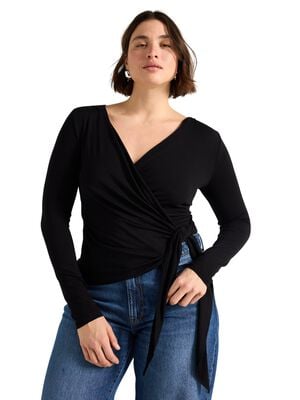 Omlottblus i mjuk viskos med avslap