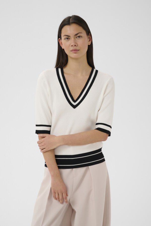 LeenahIW V-Neck Blouse