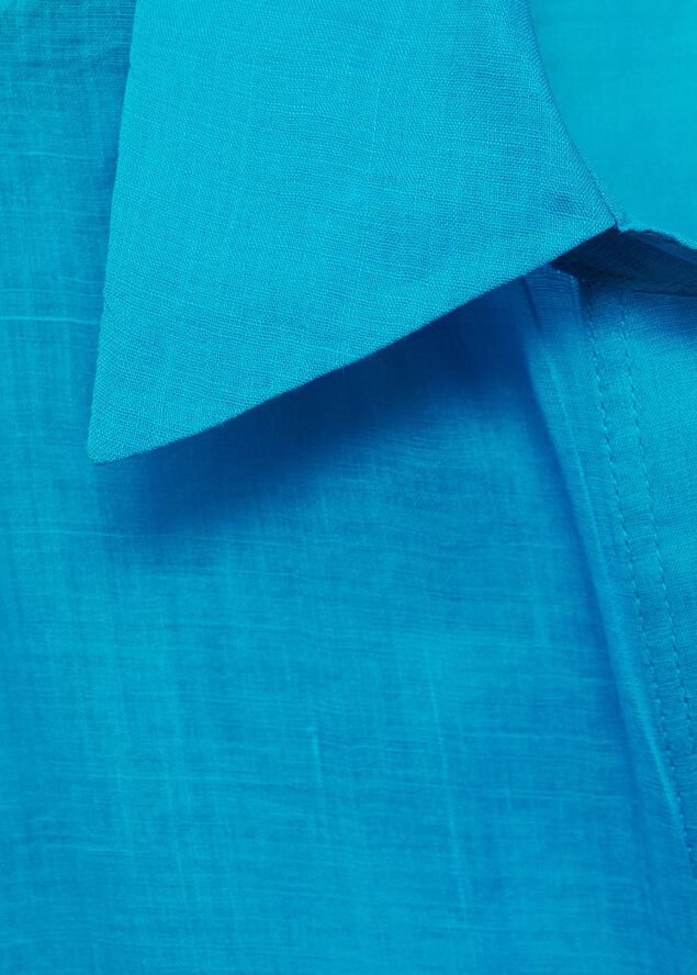 Ramie shirt with hidden buttons