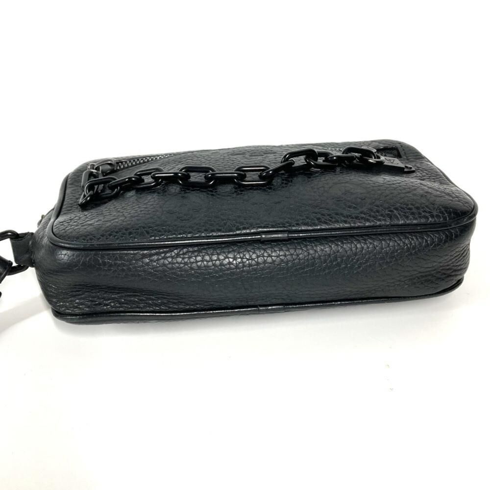 Louis Vuitton Clutch