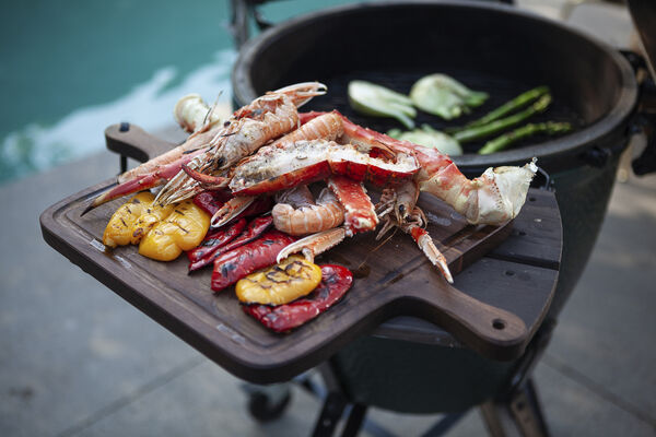 BBQ Board Smoked Oak XL Square