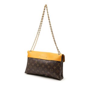 Louis Vuitton Pallas