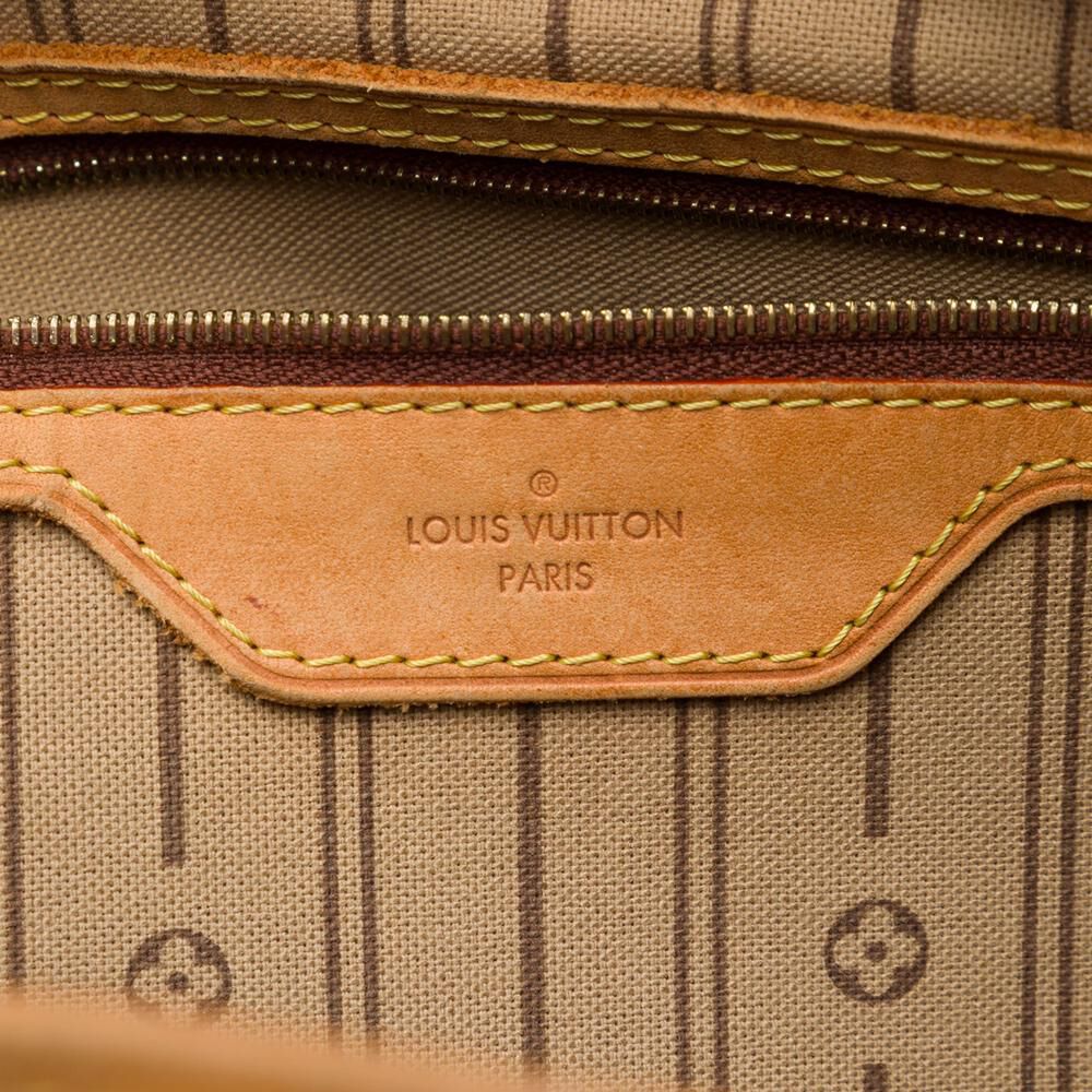 Louis Vuitton Delightful