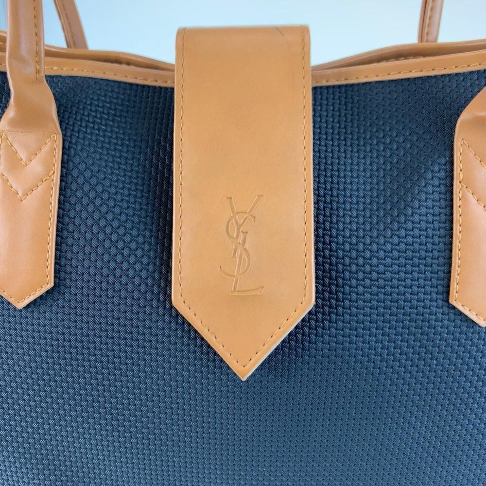Yves Saint Laurent Tote