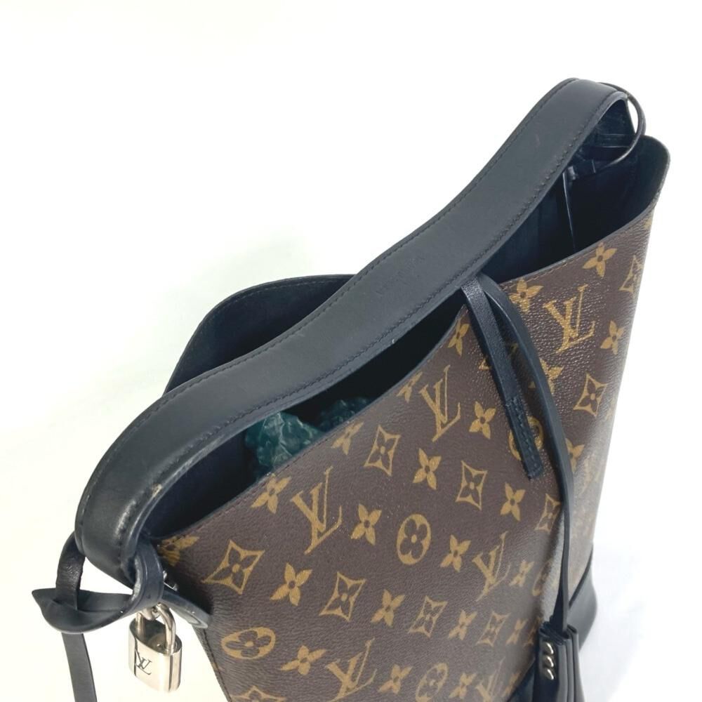 Louis Vuitton Bucket Bag