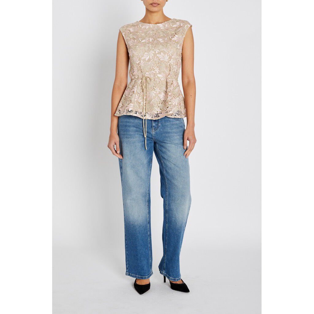 Adonidabboriia Blouse