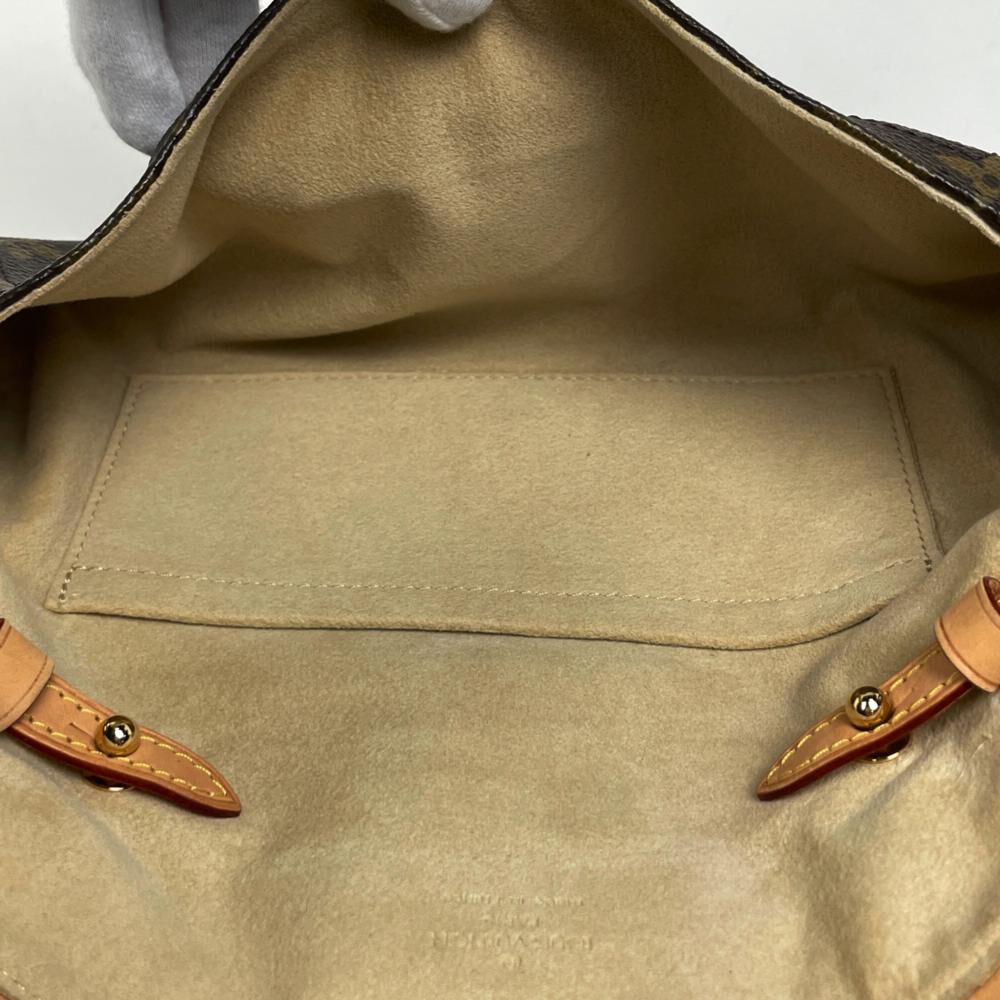 Louis Vuitton Beverly