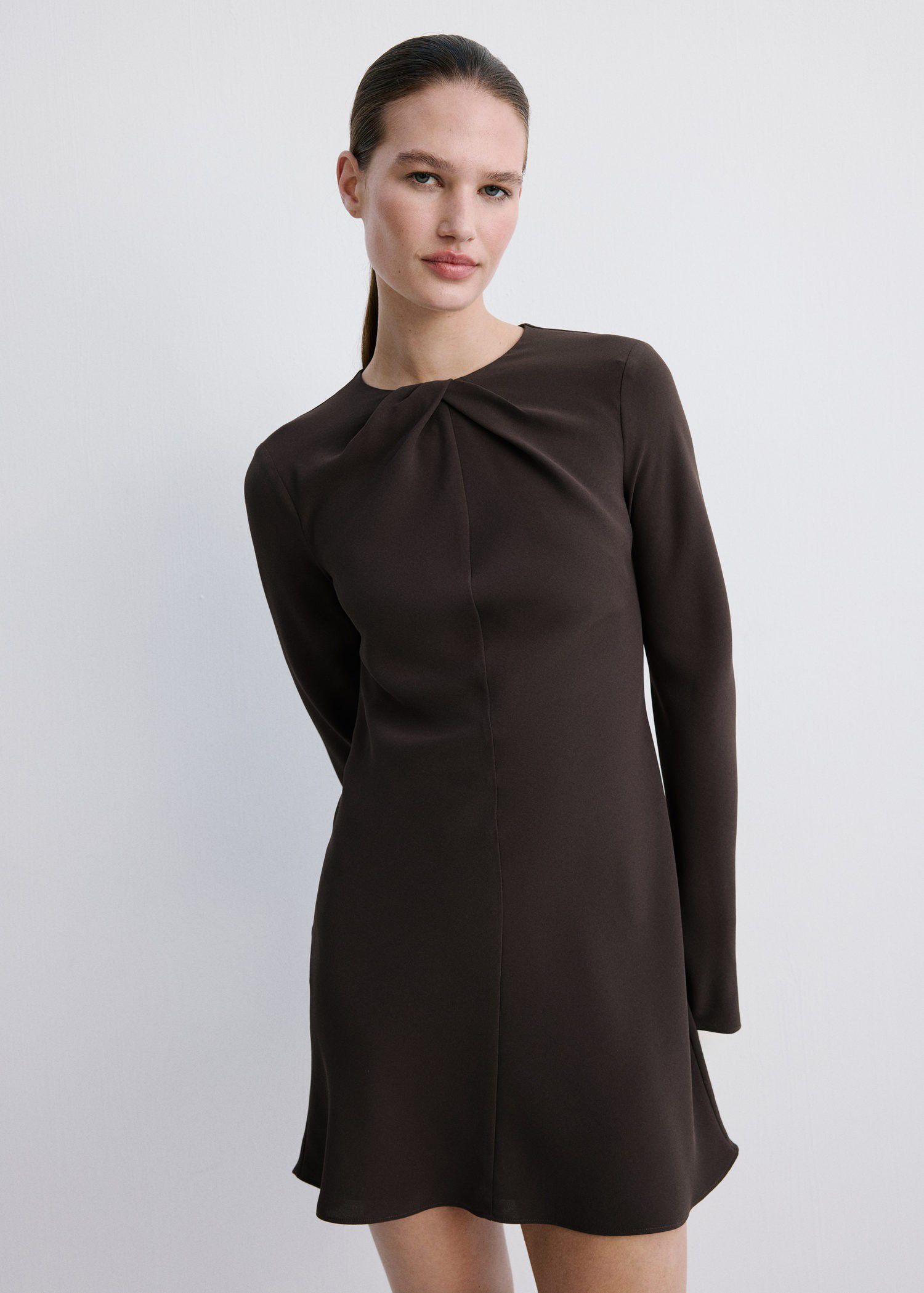 Long-sleeved dress with draped neck