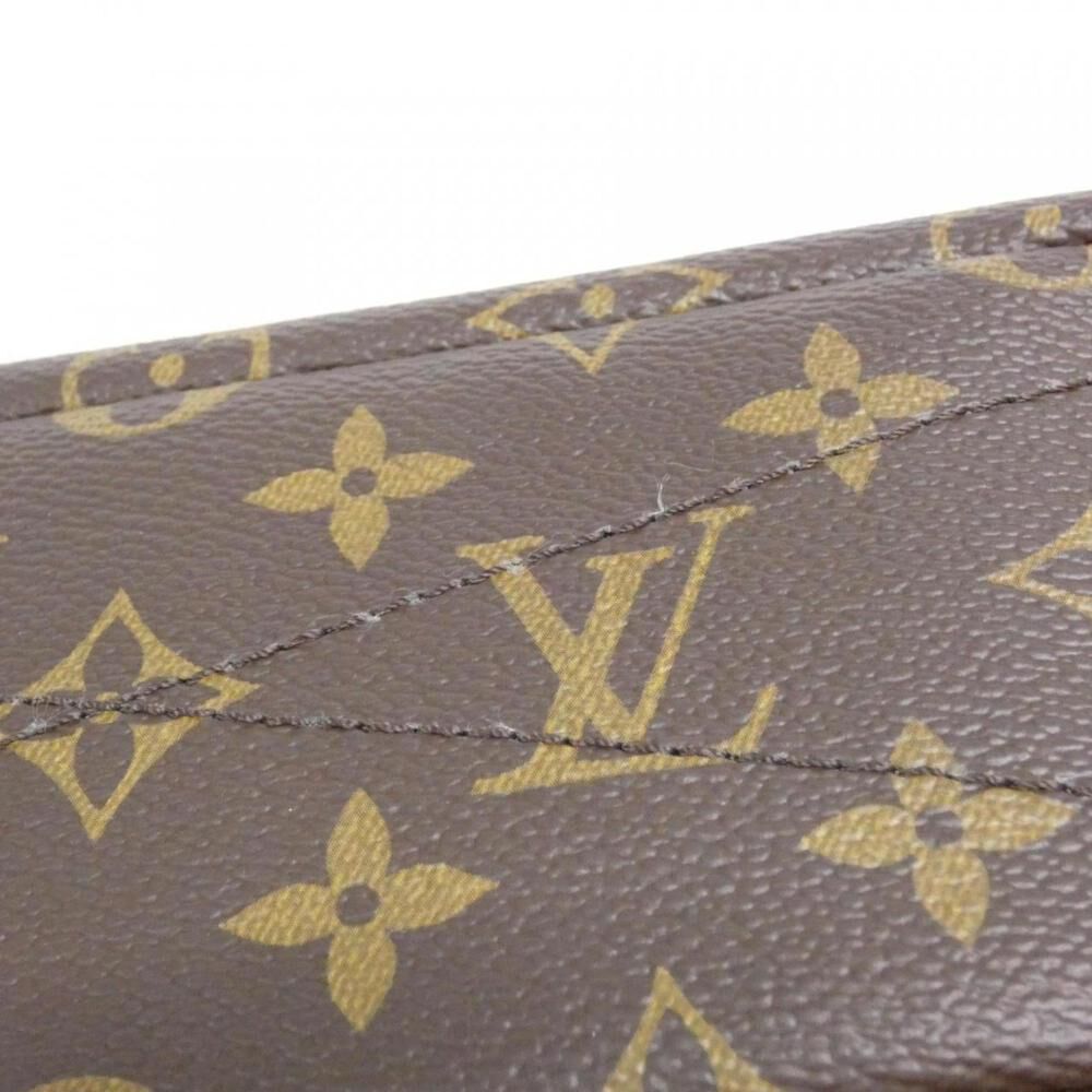 Louis Vuitton Pallas