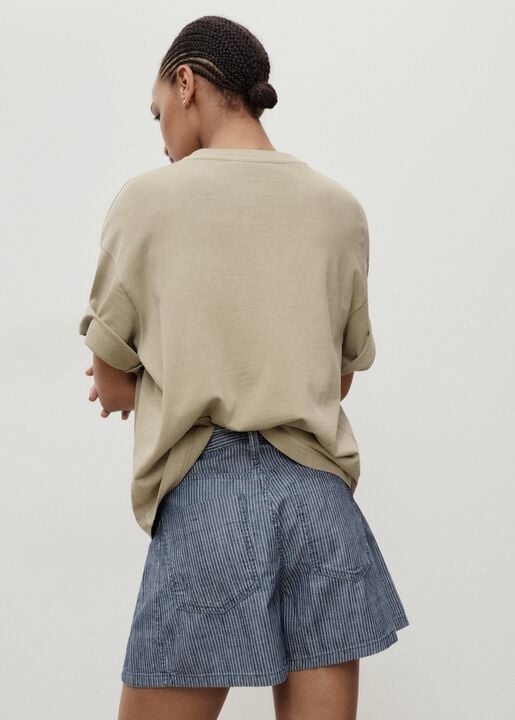 Mid-rise striped denim shorts