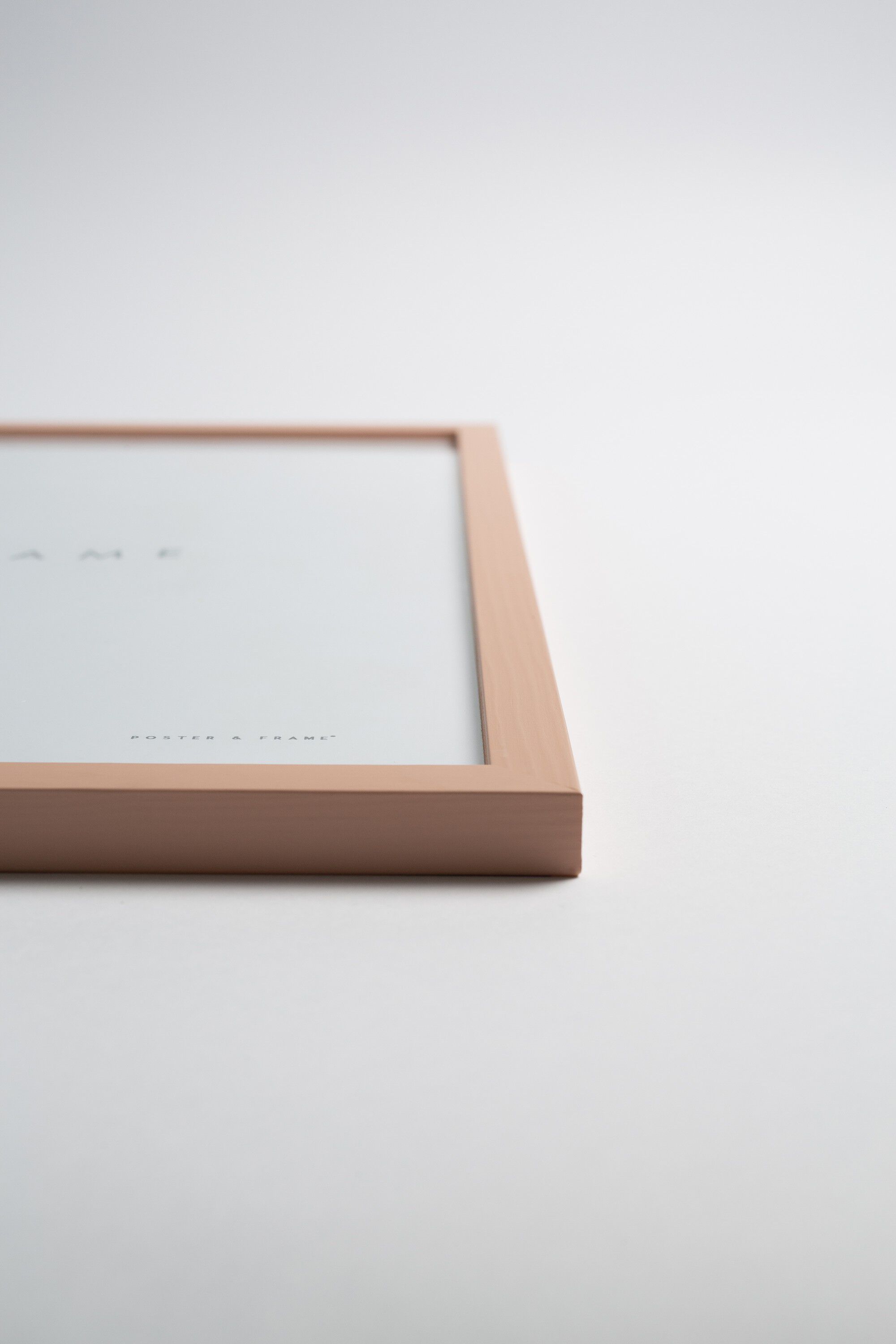 Poster&Frame - Rosa wood 50x70cm