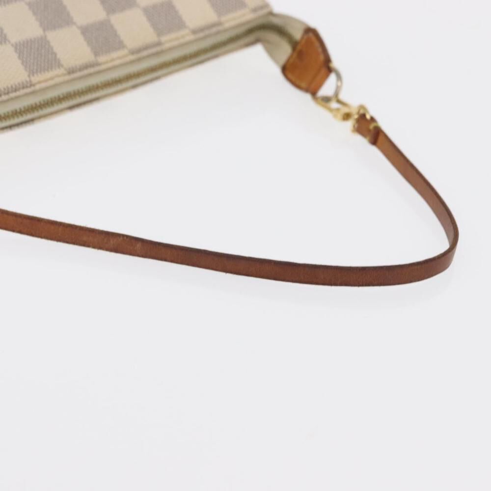 Louis Vuitton Shoulder Bags