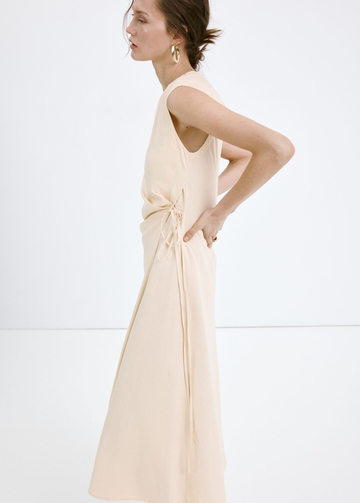 Wrap midi-dress with knot