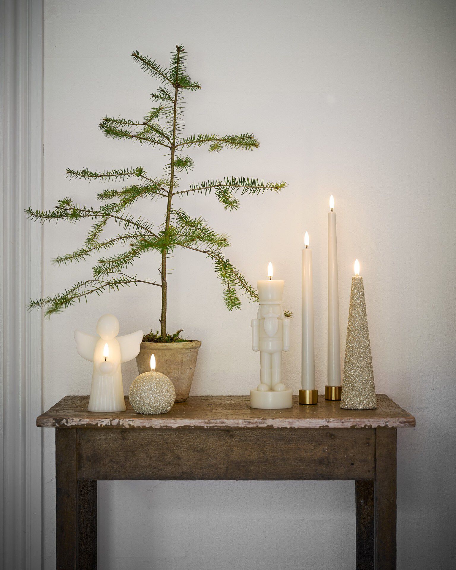 LED candle, Nutcracker, Oyster grey, Smooth, 7x21 cm