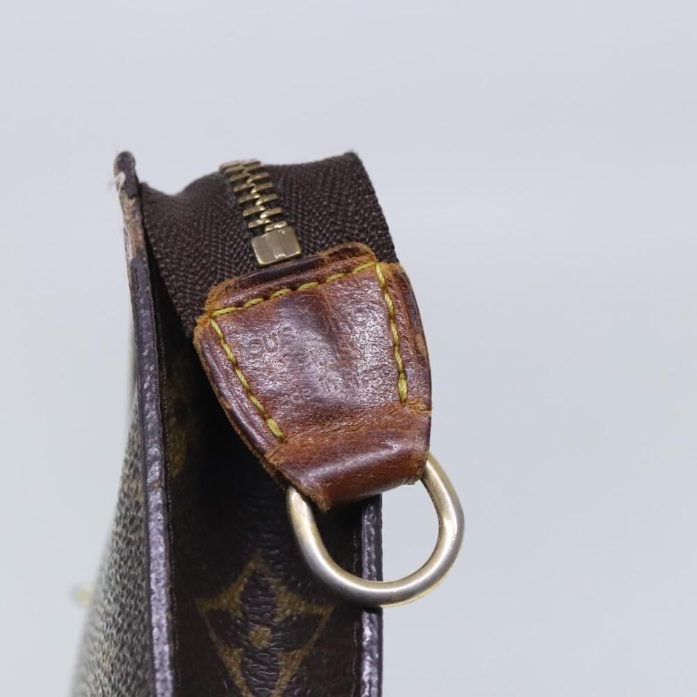 Louis Vuitton Pouch