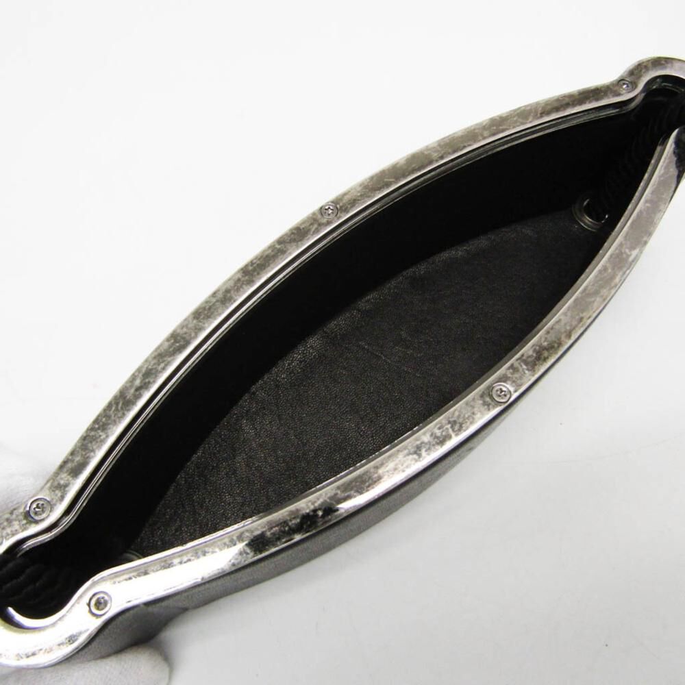 Yves Saint Laurent Shoulder Bag