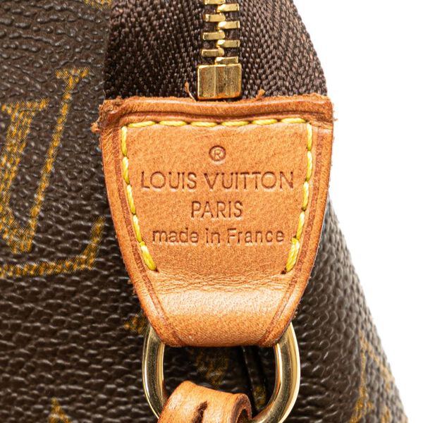 Louis Vuitton Pochette Accessoires