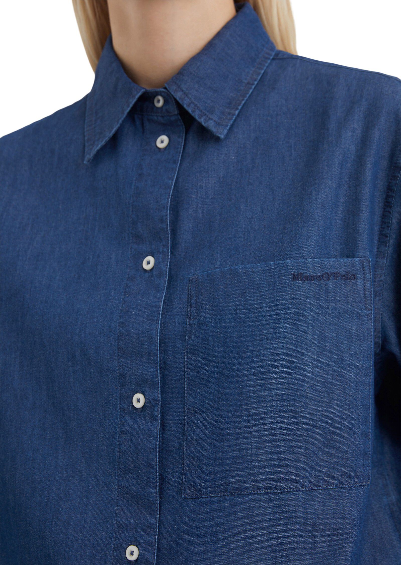 Blouse, cropped boxy shape, kent co