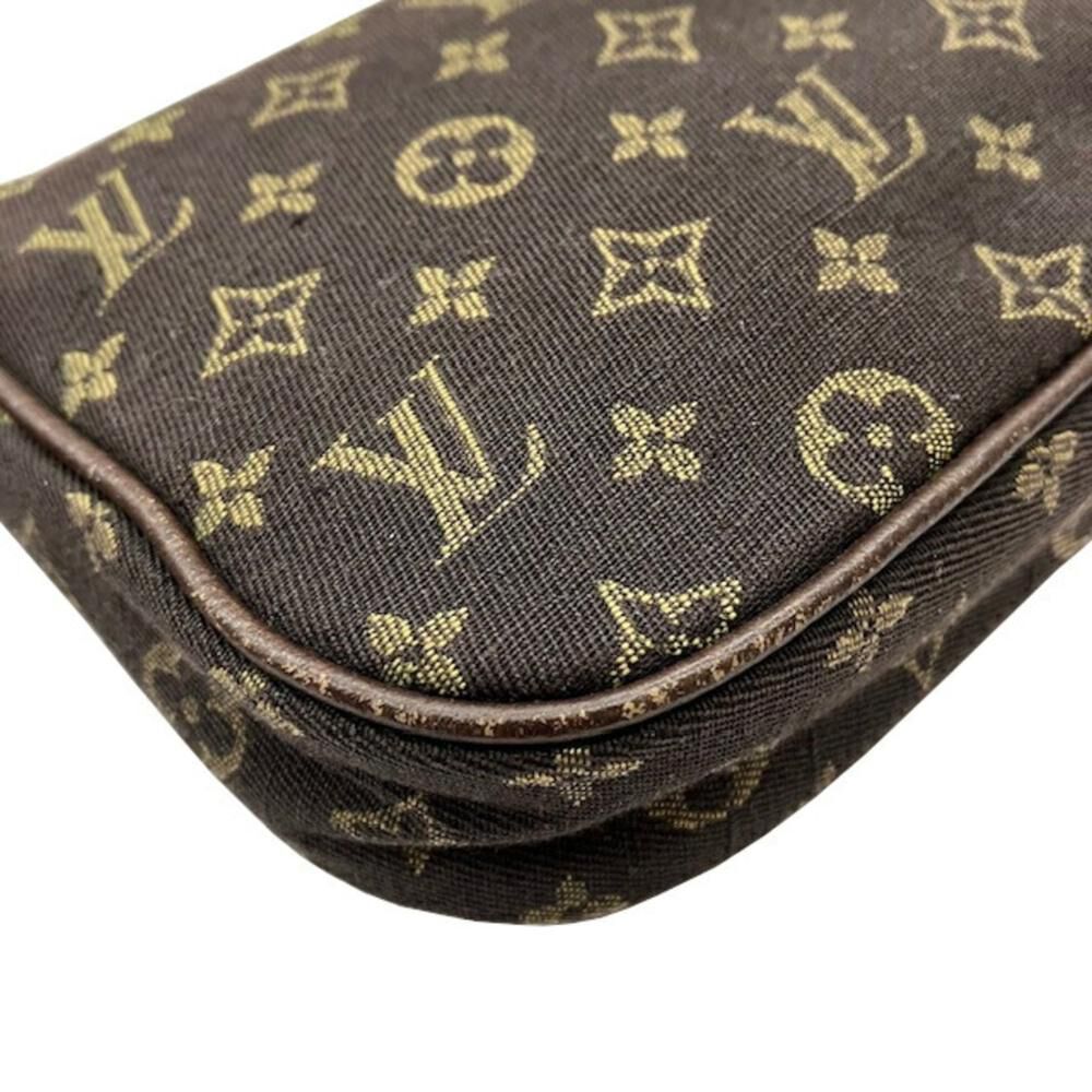 Louis Vuitton Clutch
