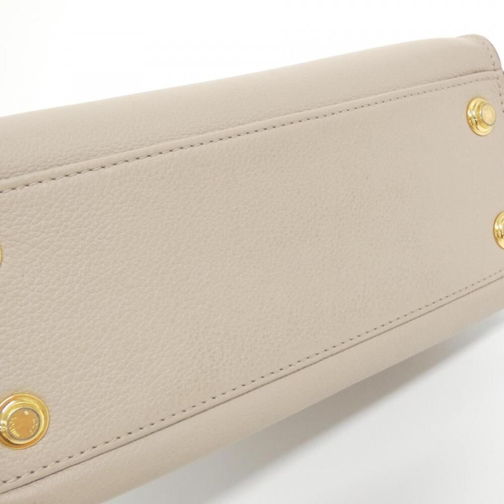 Louis Vuitton On My Side