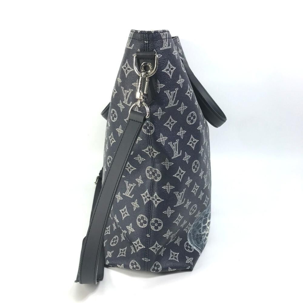 Louis Vuitton Tote