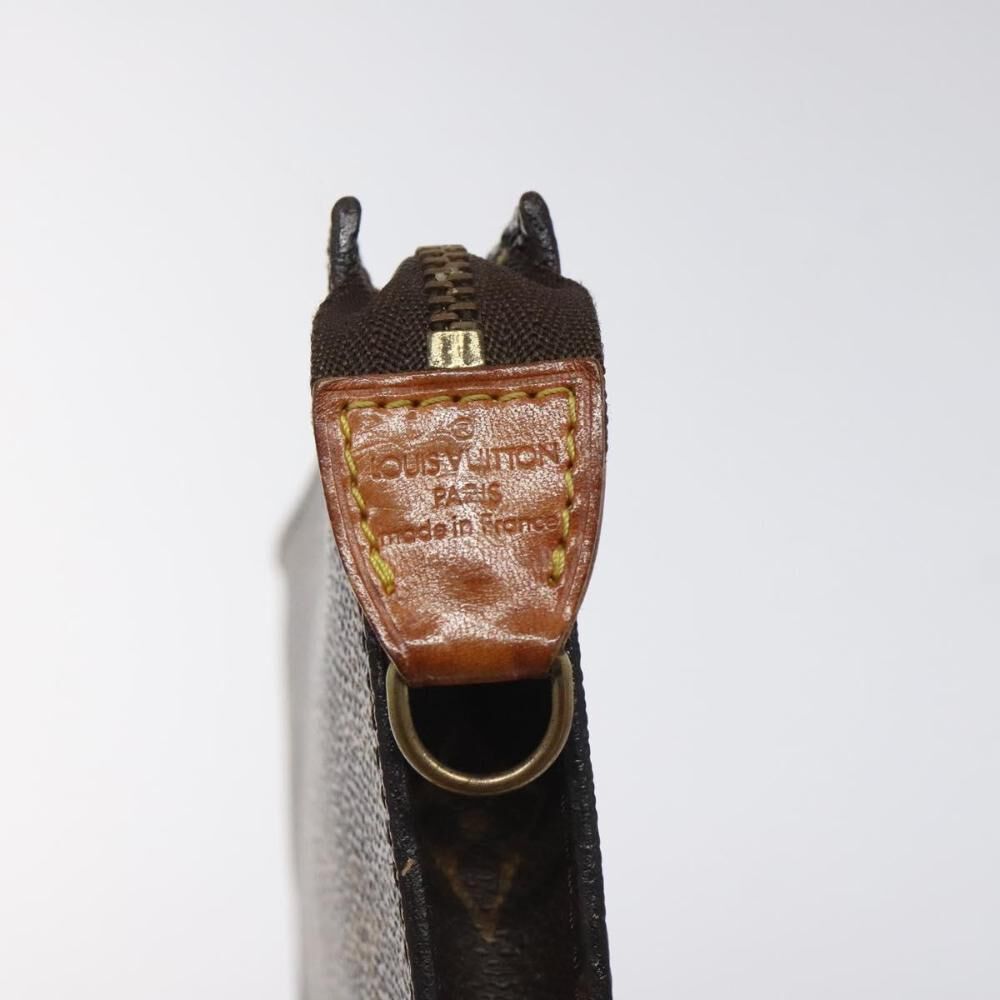 Louis Vuitton Pouch