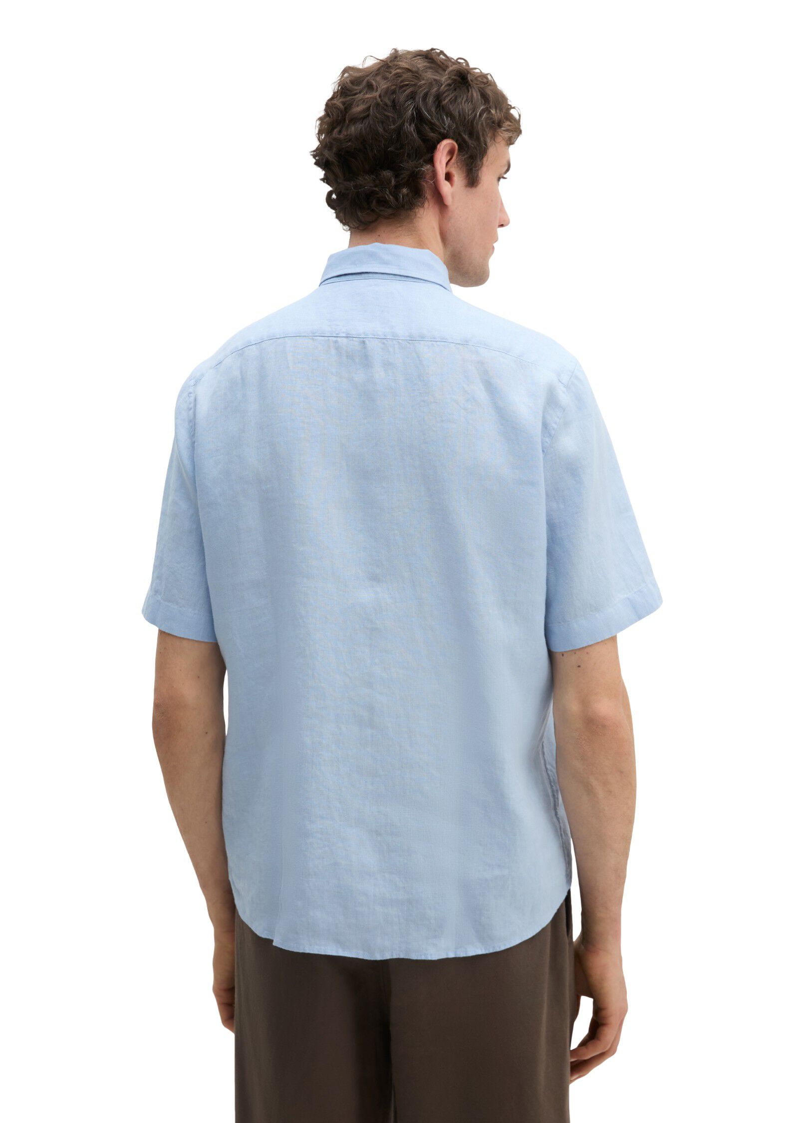 Kent collar, short sleeves, one rec