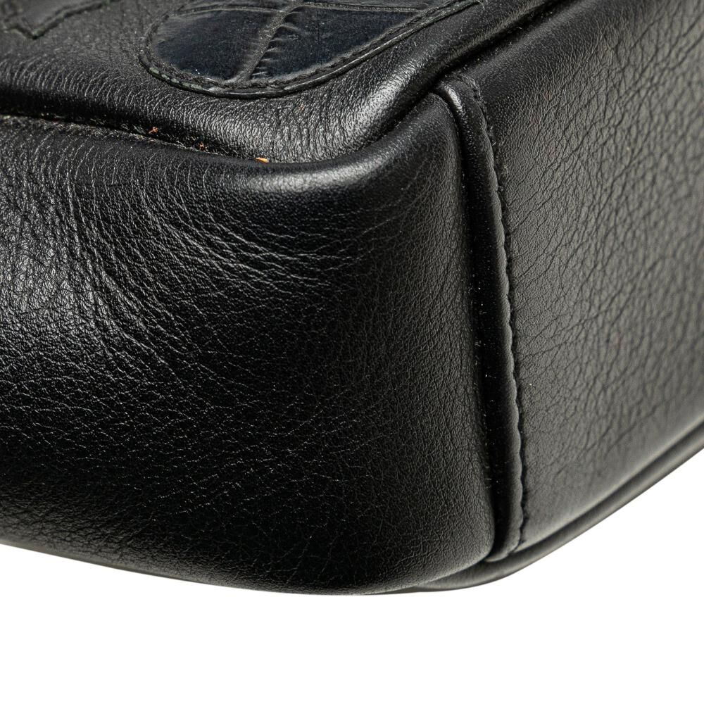 Yves Saint Laurent Shoulder Bag