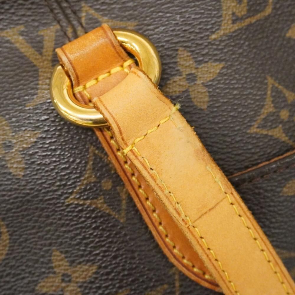 Louis Vuitton Totally