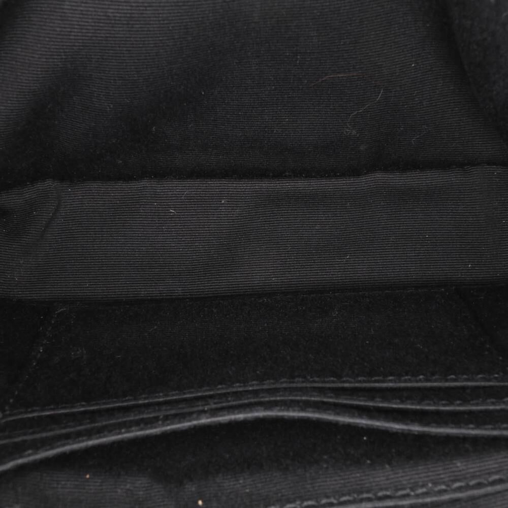 Yves Saint Laurent Loulou