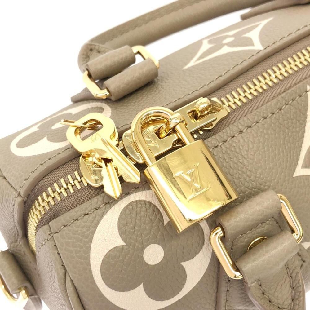 Louis Vuitton Speedy