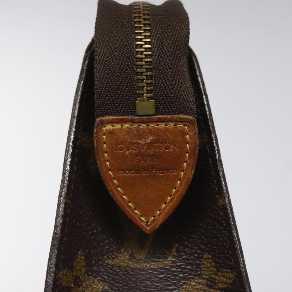 Louis Vuitton Poche Toilette