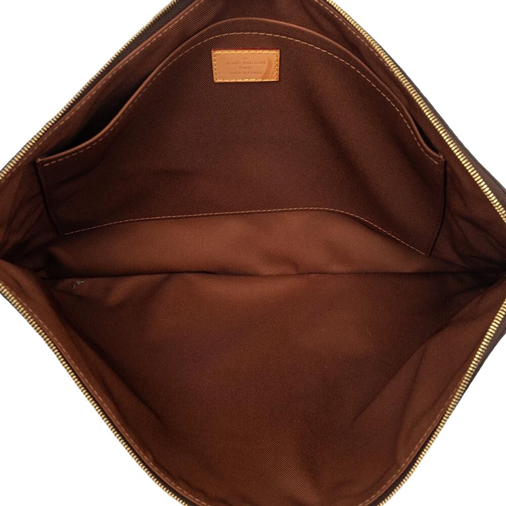 Louis Vuitton Clutch