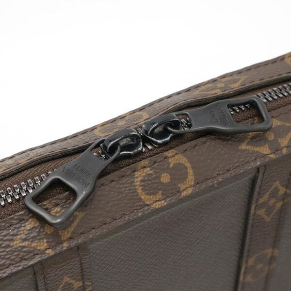 Louis Vuitton Crossbody Bag