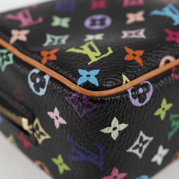 Louis Vuitton Pouch