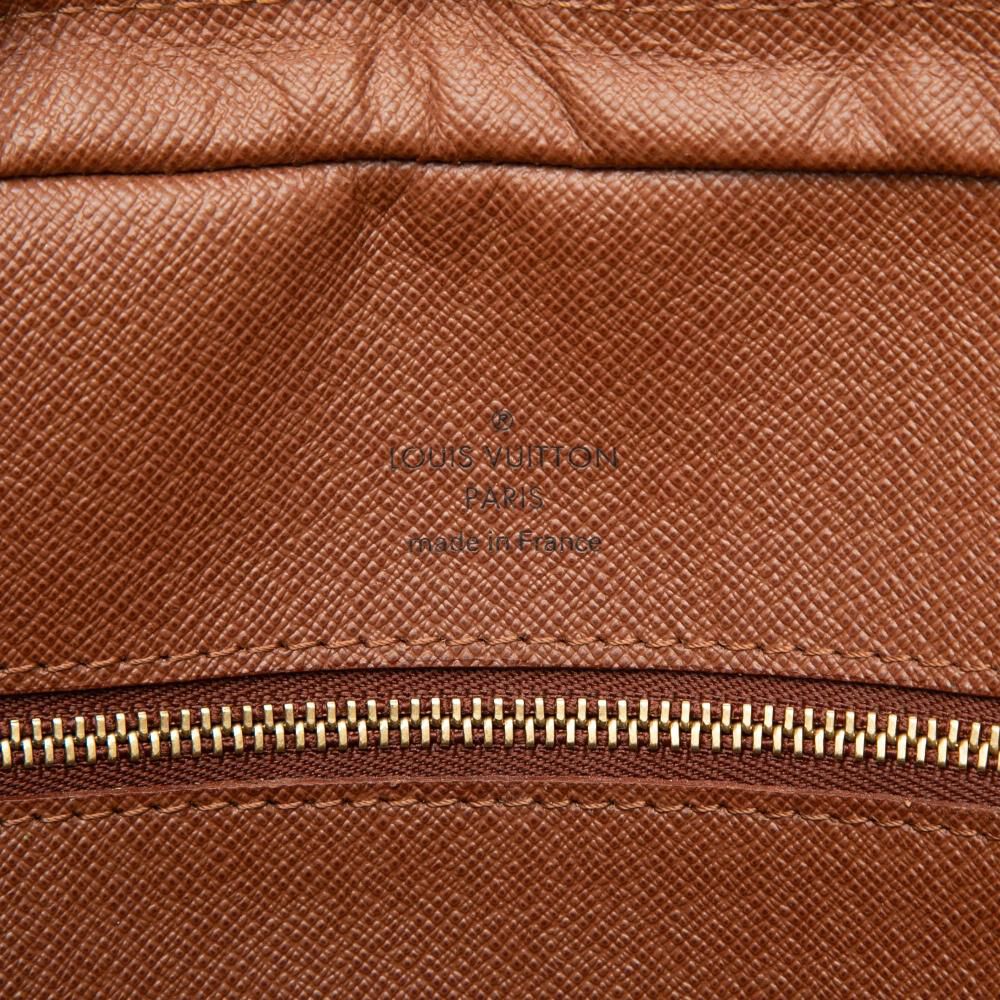 Louis Vuitton Porte Documents Voyage