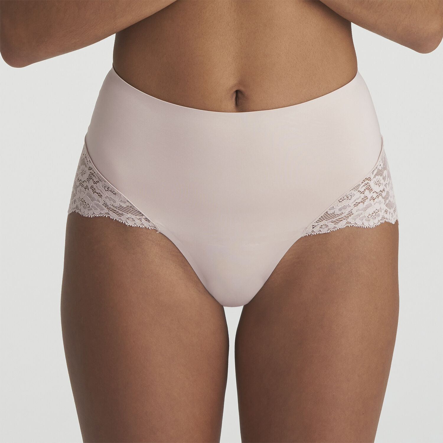 Color Studio shapewear high briefs