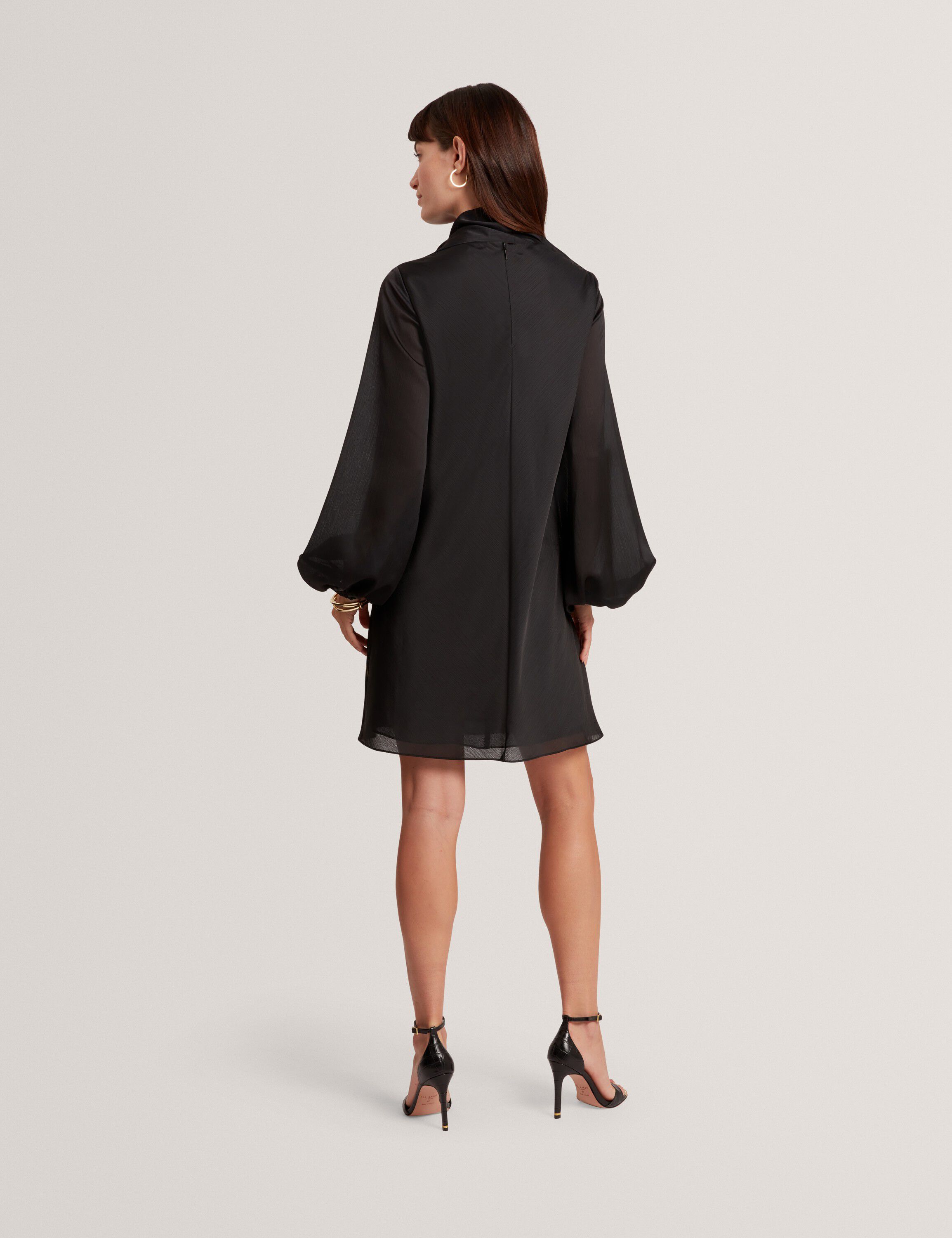 MOLMA Neck Tie Printed Mini Dress