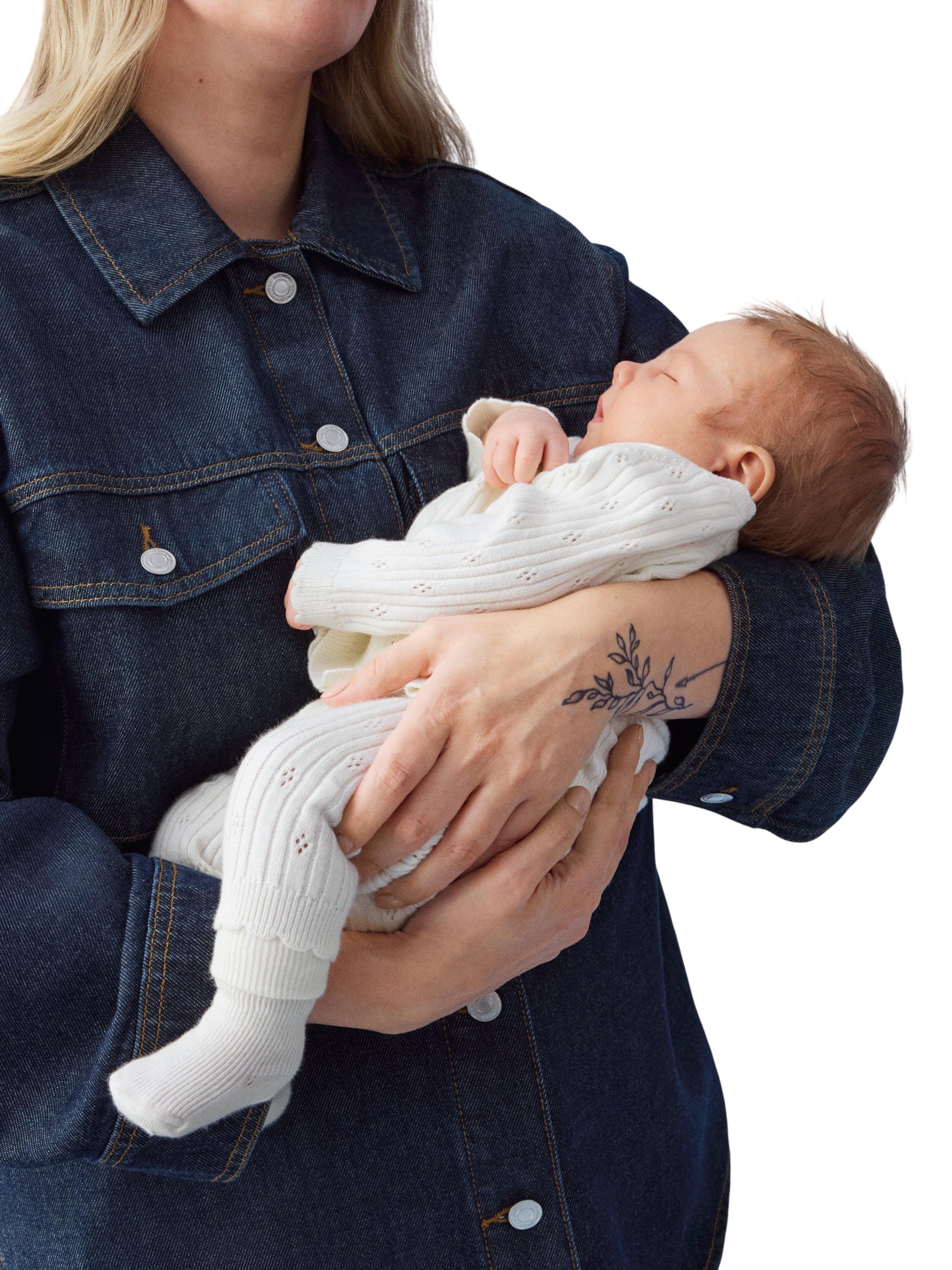 2-piece set with a wrap cardigan an