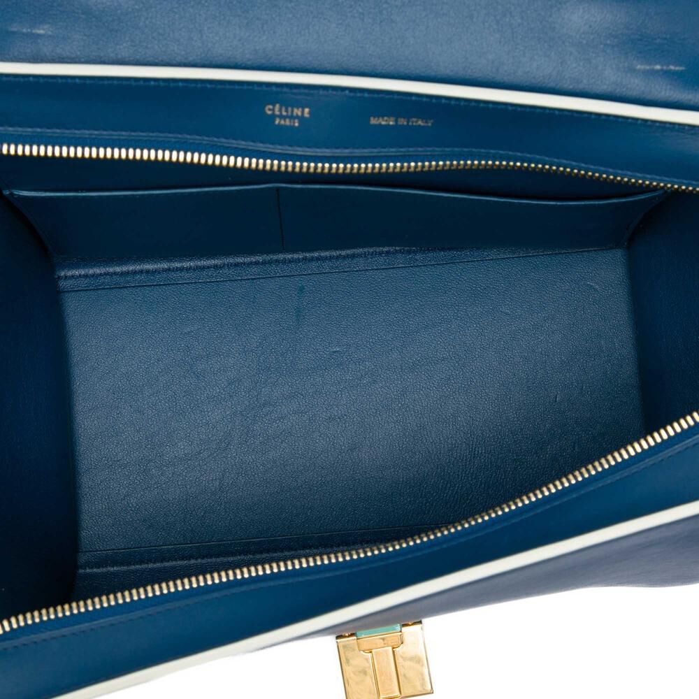 C&eacute;line Trapeze